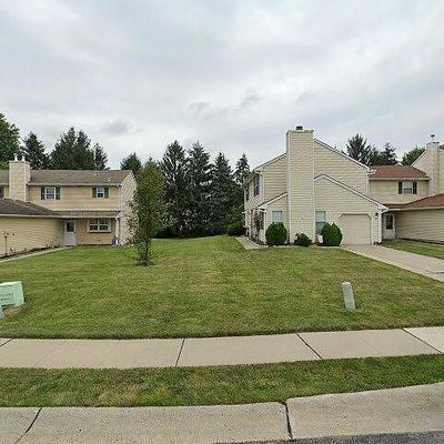 27 Gloucester Ct, Bordentown, NJ 08505