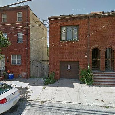 2740 E Clearfield St, Philadelphia, PA 19134