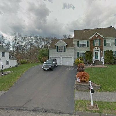 28 Commodore Cmns, Derby, CT 06418