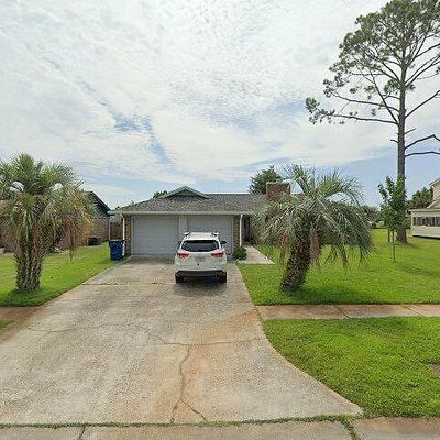 2820 Fairmont Dr, Panama City, FL 32405