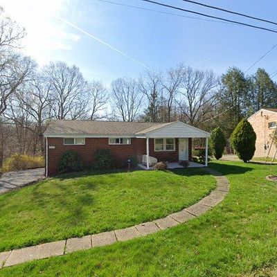 3402 E Stag Dr, Gibsonia, PA 15044