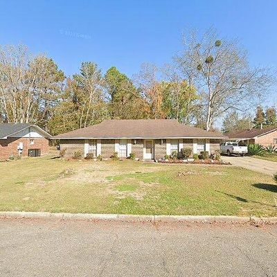 3545 Woodpark Dr, Montgomery, AL 36116