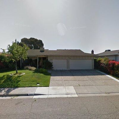 355 Rainier Ct, Rio Vista, CA 94571