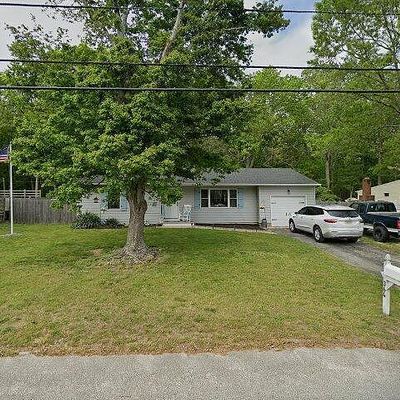 364 Constitution Dr, Forked River, NJ 08731