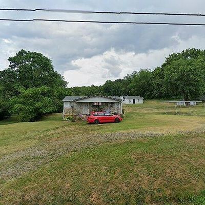 312 The Great Rd, Martinsville, VA 24112