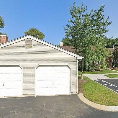 313 Wycoff Way W, East Brunswick, NJ 08816