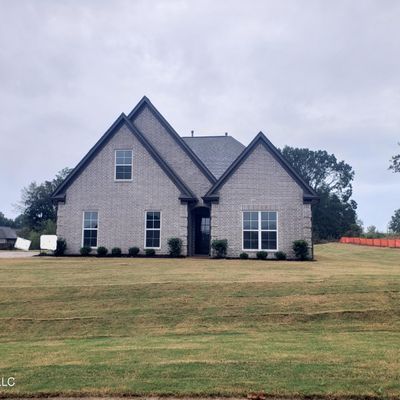 314 Hunter Drive, Senatobia, MS 38668