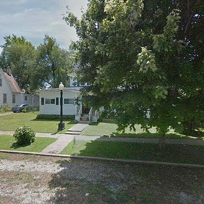 317 W Adams St, Pittsfield, IL 62363