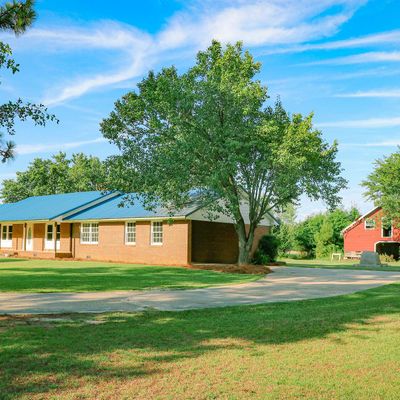 400 Mcphail Rd, Roseboro, NC 28382