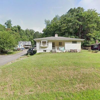 4011 Walton Rd, Finleyville, PA 15332