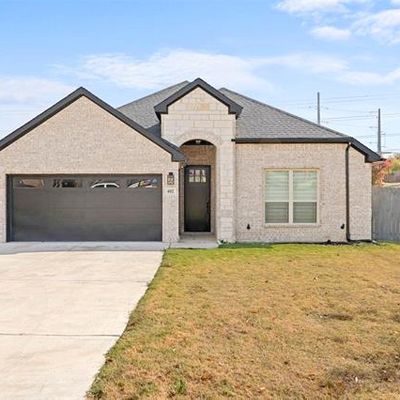 402 Nw 23 Rd St, Grand Prairie, TX 75050