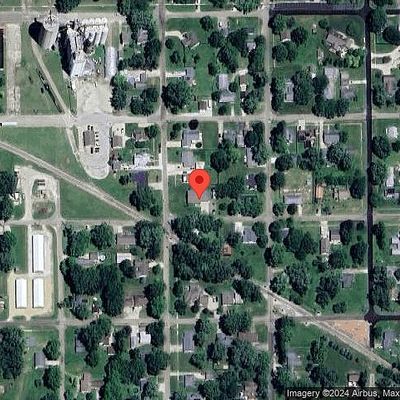 405 E 7 Th St, Delavan, IL 61734