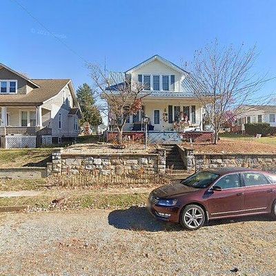 406 6 Th St, Shenandoah, VA 22849