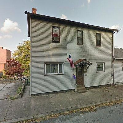 408 Thompson St, Latrobe, PA 15650