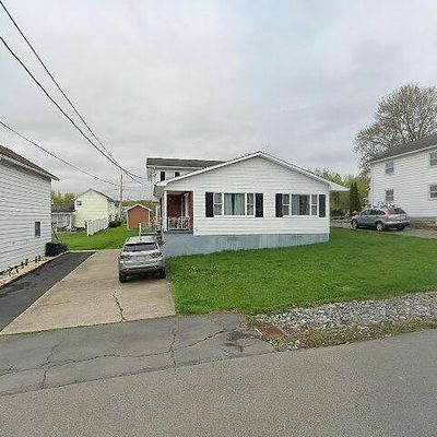 409 Packer St, Avoca, PA 18641