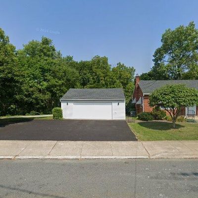 410 Locust St, Coopersburg, PA 18036