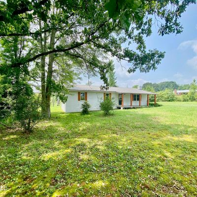 4157 Damascus Rd Road, Walnut Grove, MS 39189