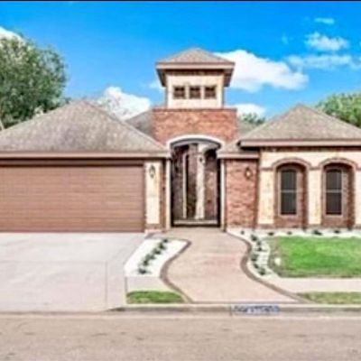 4305 S Las Nubes Street, Pharr, TX 78577