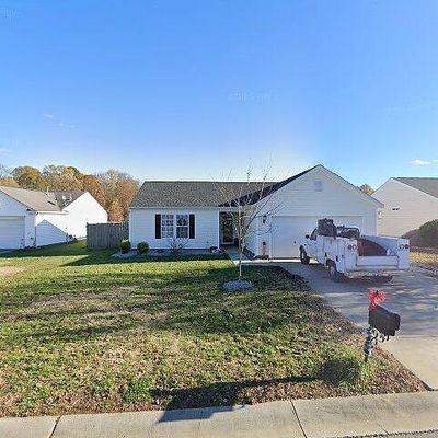 3707 Cardinal Bluff Ln, Indian Trail, NC 28079