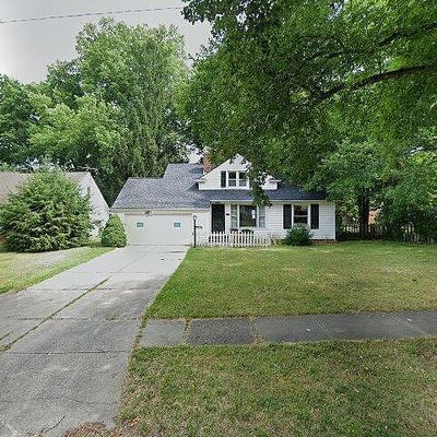 3719 Mt Laurel Rd, Cleveland Heights, OH 44121