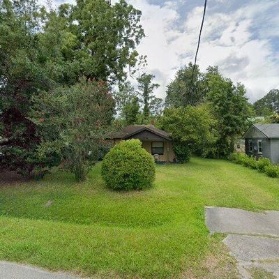 3724 Freeman Rd, Jacksonville, FL 32207