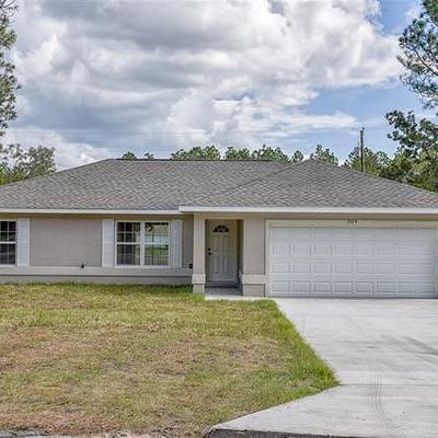 374 Sequoia Drive, Ocklawaha, FL 32179