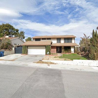 3916 Green Leaf Dr, Las Vegas, NV 89120