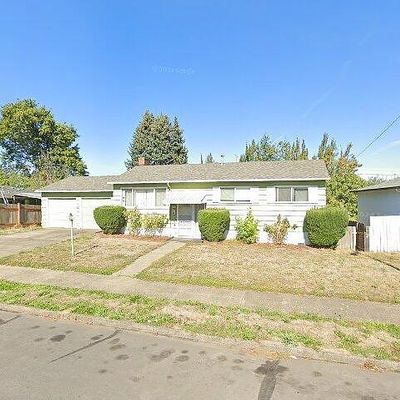 3921 N Attu St, Portland, OR 97217