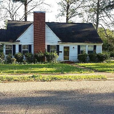 397 W 6 Th St, Luverne, AL 36049