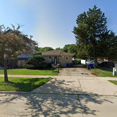 399 Duane St #1, Glen Ellyn, IL 60137