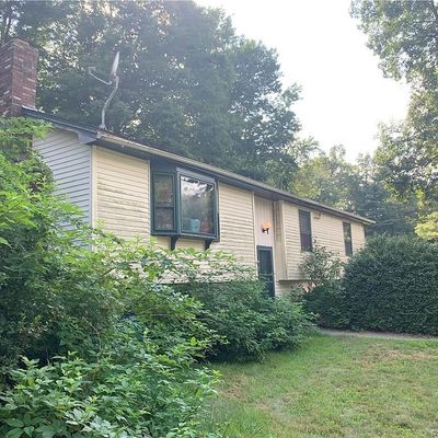 471 Moosup Pond Rd, Moosup, CT 06354