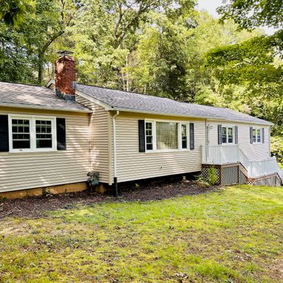 48 Village Dr, Shelton, CT 06484