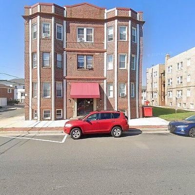 4805 Ventnor Ave, Ventnor City, NJ 08406