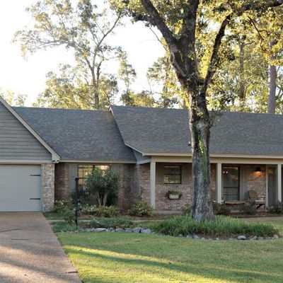 508 Pelahatchie Shore Dr, Brandon, MS 39047