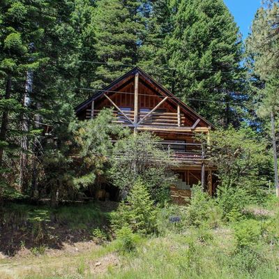 517 W Mountain Rd, Cascade, ID 83611