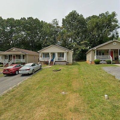 518 A St, Staunton, VA 24401