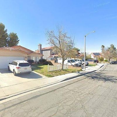 43937 Silver Bow Rd, Lancaster, CA 93535