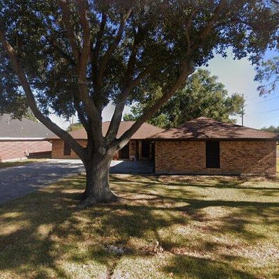 4400 Kelly Ln, Groves, TX 77619