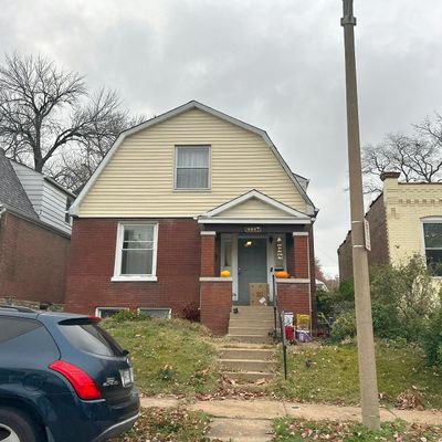 4447 Wilcox Ave, Saint Louis, MO 63116