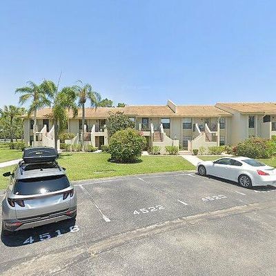 4452 Weybridge St #74, Sarasota, FL 34235