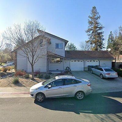 447 Schmeiser Ave, Davis, CA 95618