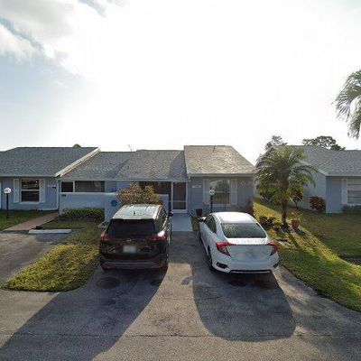 4470 Lucerne Villas Ln, Lake Worth, FL 33467