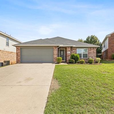 4663 Snow Ridge Ct, Fort Worth, TX 76133