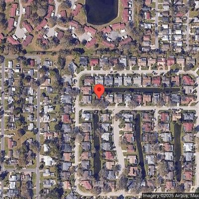 4662 Long Lake Dr, Sarasota, FL 34233