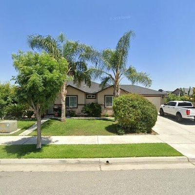 468 Edgewater St, Tulare, CA 93274