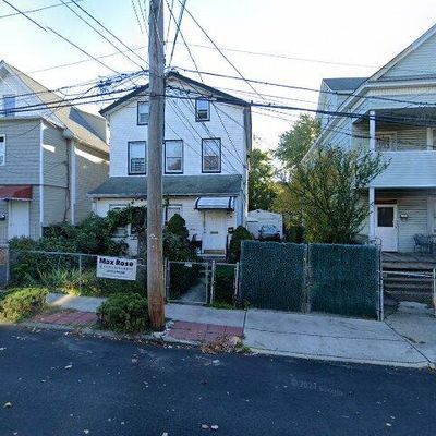 47 Faber St, Staten Island, NY 10302