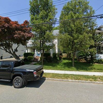 47 Fairchild Ave, Morris Plains, NJ 07950