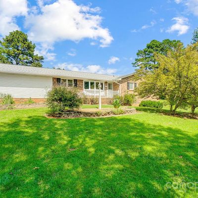 470 Alexis High Shoals Rd, Dallas, NC 28034