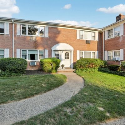 56 Manchester Ct, Wayne Twp., NJ 07470