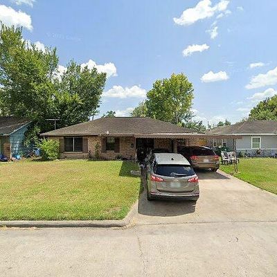 5630 Groveton St, Houston, TX 77033